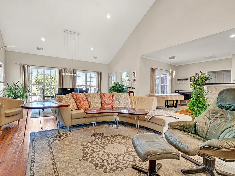 5 Middleberry Ct #A — Photo 18