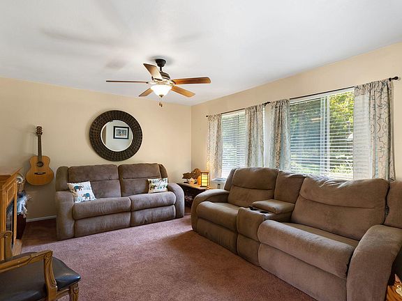 3rd image of 7143 Wren Ct #179