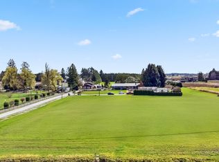 19782 150th Ave, Pitt Meadows, BC V3Y 1Z1