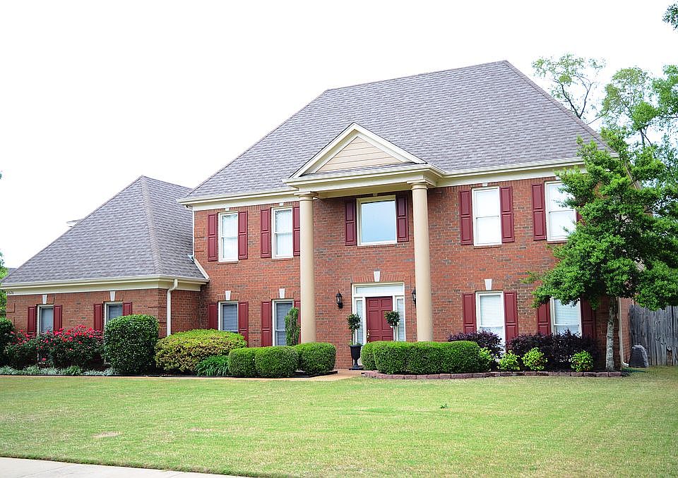 1st image of 2026 Dogwood Garden Dr