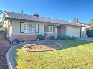 8878 Woodman Way, Sacramento, CA 95826