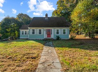 43 Brook St, Groton, CT 06340