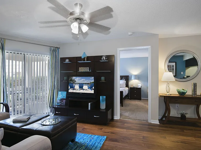 Lakeshore At Altamonte Springs — Photo 19