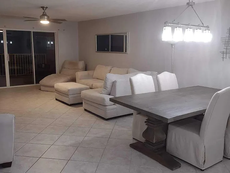 8921 Lake Dr #304 — Photo 7