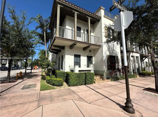 5152 NW 84th Ave, Doral, FL 33166