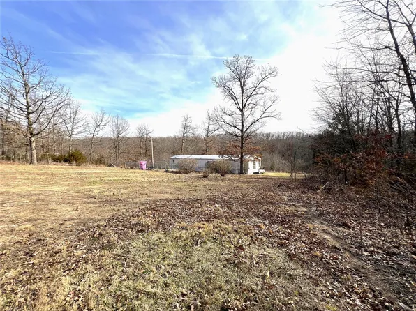 14124 Suzan Ln, Bucyrus, MO 65444