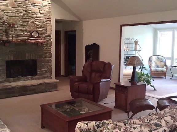 View thru the Great Room to the Sunroom