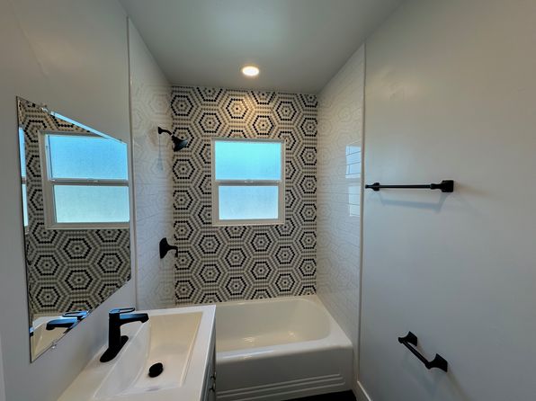 407 W San Bernardino Rd