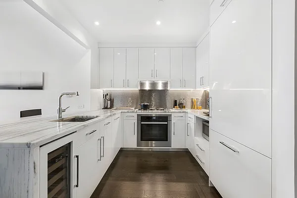 Rented by Nest Seekers International | media 22