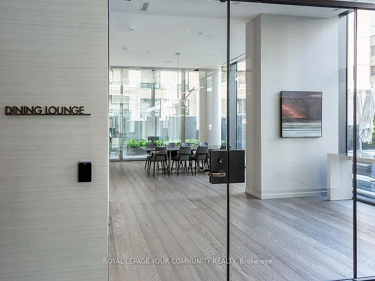 42 Charles St E #2610 — Photo 21