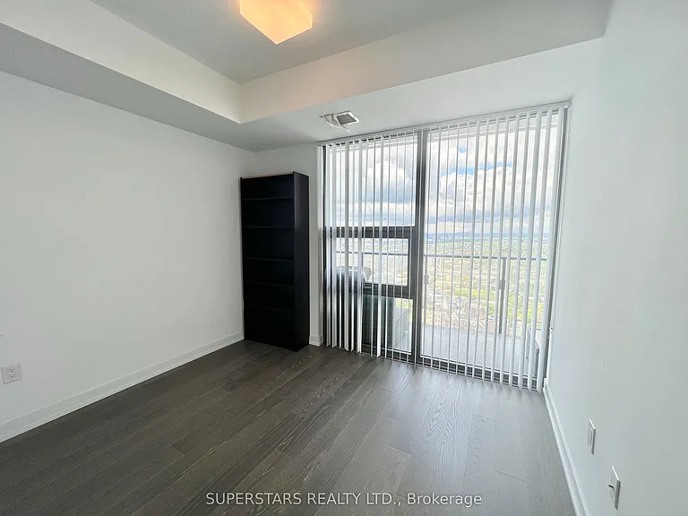 11 Wellesley St W #5806 — Photo 17