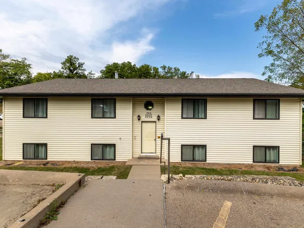 554 W 5th St, Dubuque, IA 52001