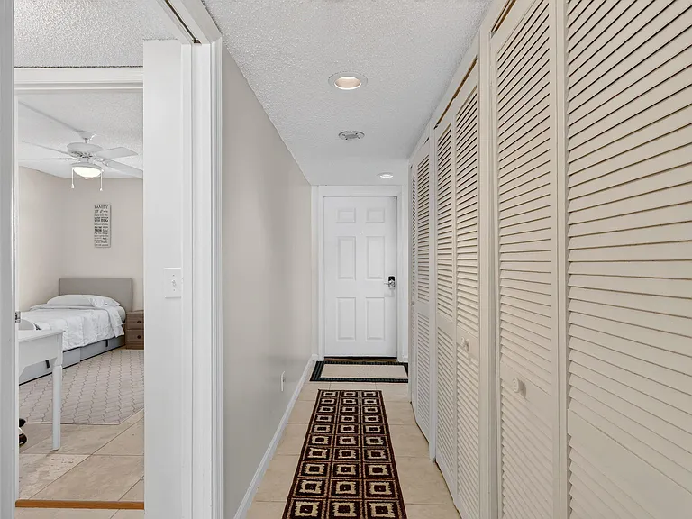 5061 N Highway A1A #705 — Photo 30