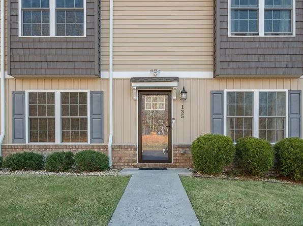 135 Squire Cir, Lynchburg, VA 24501