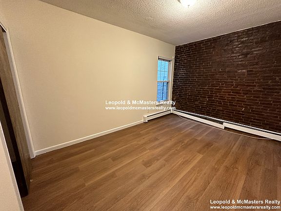 5th image of 46 S Huntington Ave #74-15