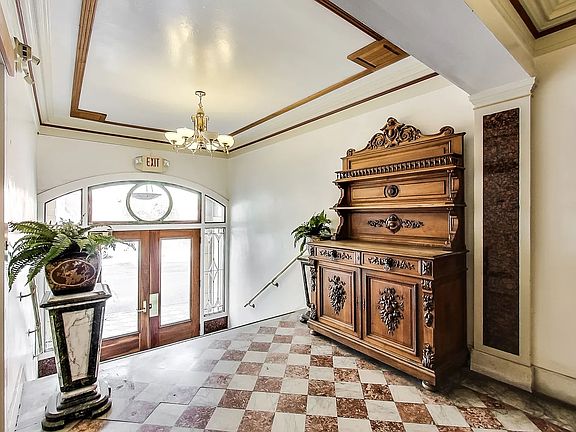 5th image of 733 Bush St #101A
