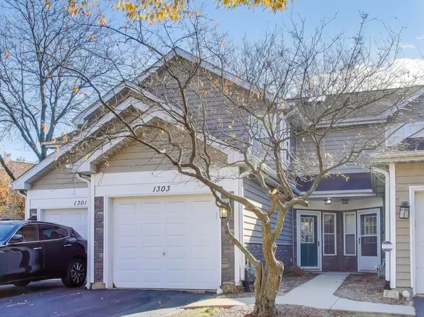 1303 Cranbrook Ct, Schaumburg, IL 60193
