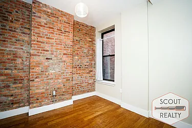 Rented by SCOUTBK.COM