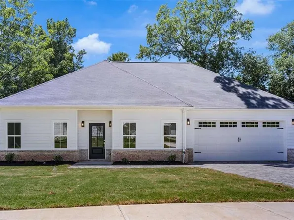 614 Glendale Rd, Scottdale, GA 30079