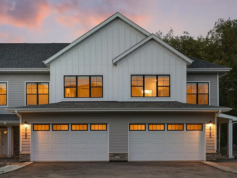 Ironwood Townhomes — Photo 2