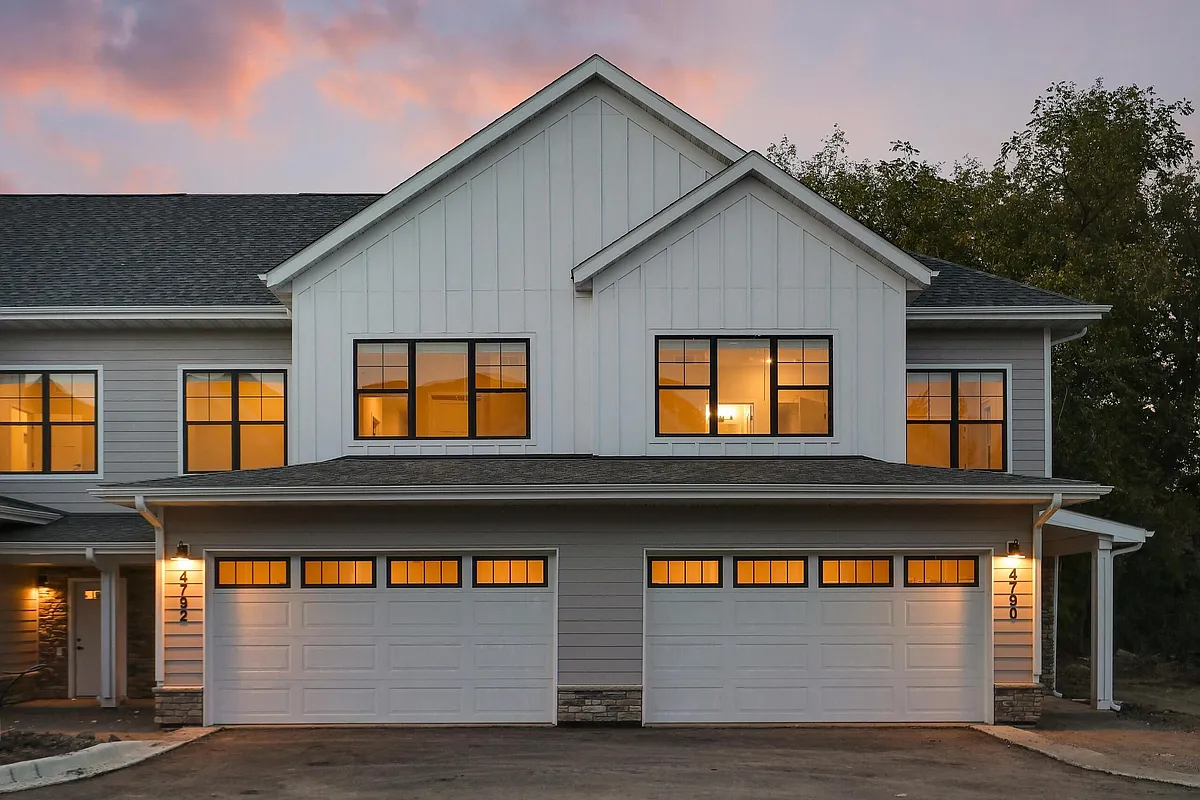 Building Photo - Ironwood Townhomes