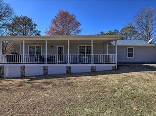 21 Valley View Dr NW, Cartersville, GA 30121