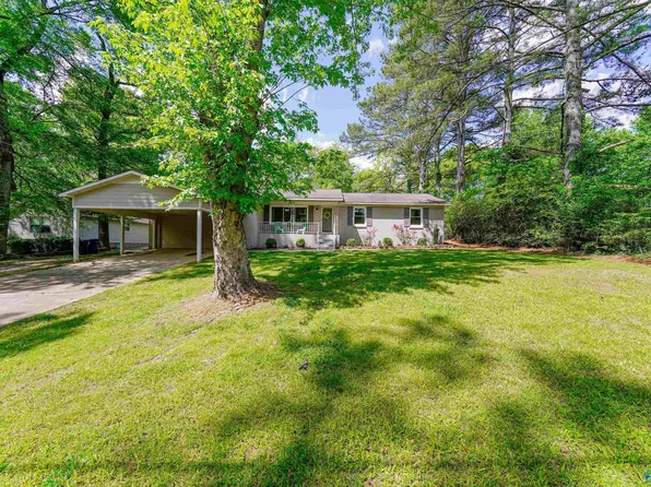 255 Becky Dr, Meridianville, AL 35759