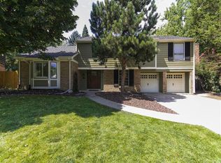 6855 S Pontiac Ct, Centennial, CO 80112