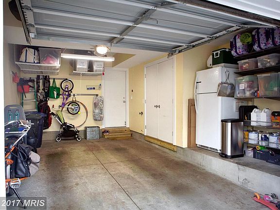 Garage West