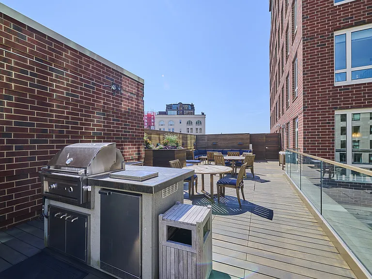 400 Stuart St #16K — Photo 35