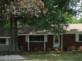 7759 Belroi Rd, Gloucester, VA 23061