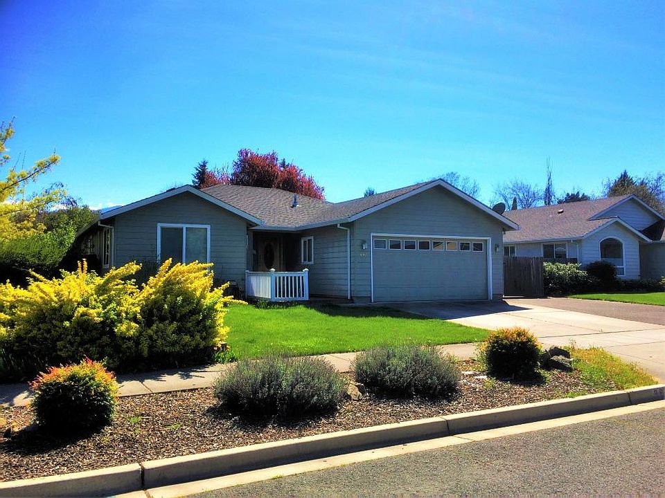 1st image of 887 Archer Dr