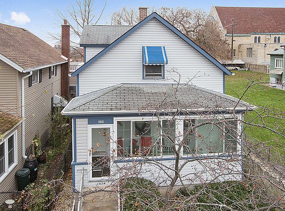2nd image of 13154 Greenwood Ave