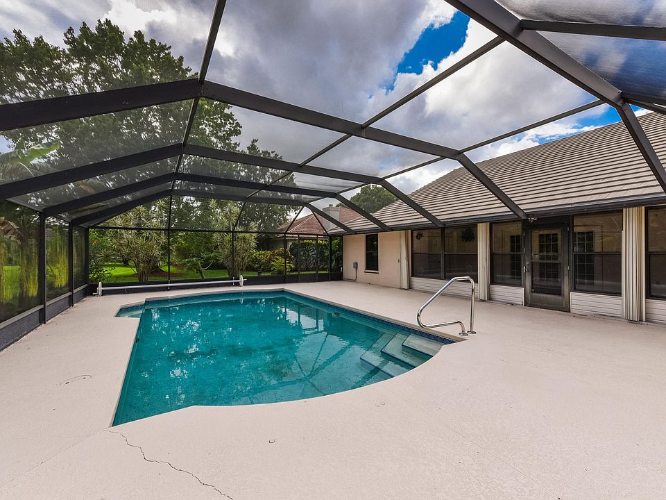 1st image of 1138 SW Greenbriar Cove