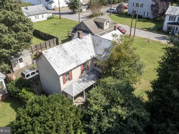 436 Duke St, Tappahannock, VA 22560