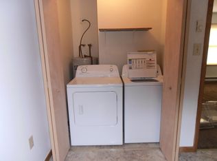 1016 W Chestnut Ave, Vineland, NJ 08360