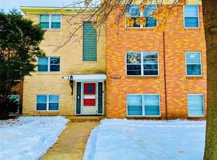 1510 Larpenteur Ave W #8, Saint Paul, MN 55113