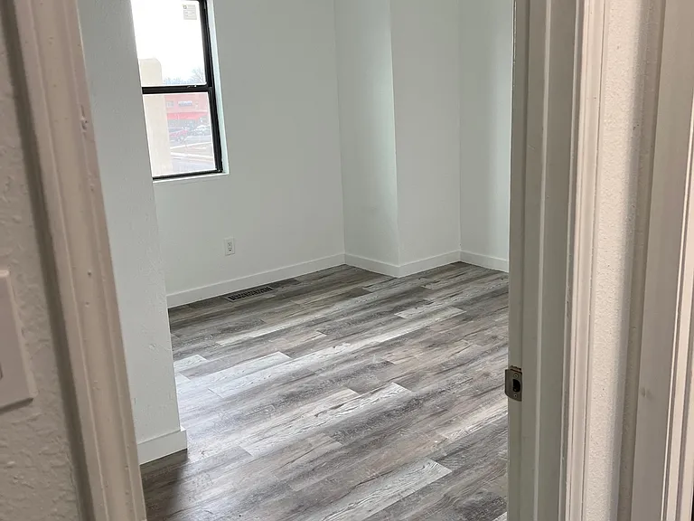 3206 Rufina St #B — Photo 11