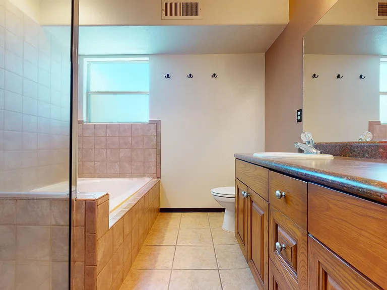 6256 Escondido Dr — Photo 19