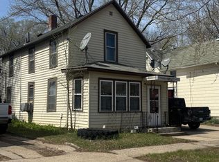 518 7th Ave NW, Faribault, MN 55021