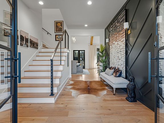 5th image of 6032 Charley Pl
