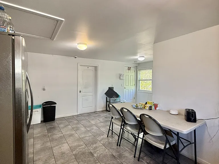 322 Edgewood Ave #3C — Photo 5