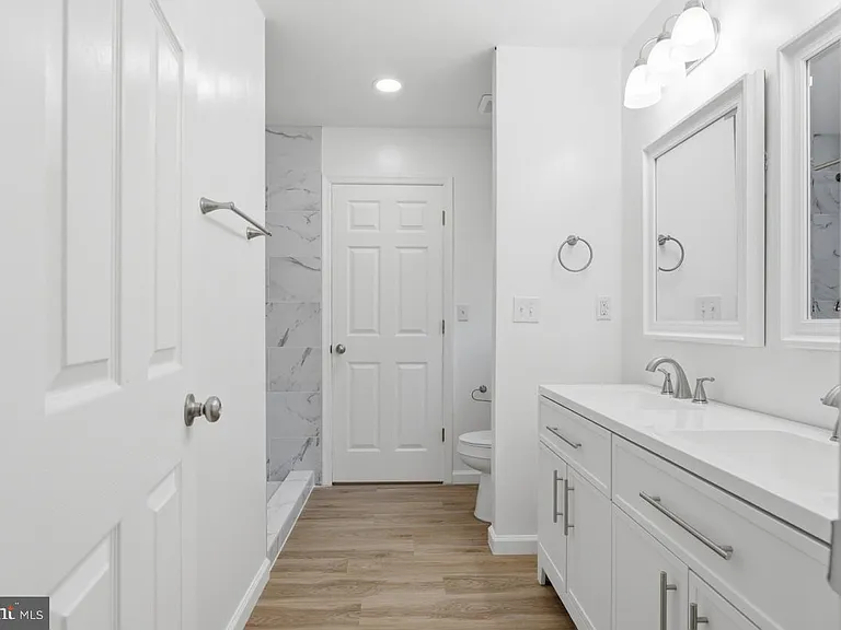 104 Hazel Dr — Photo 20