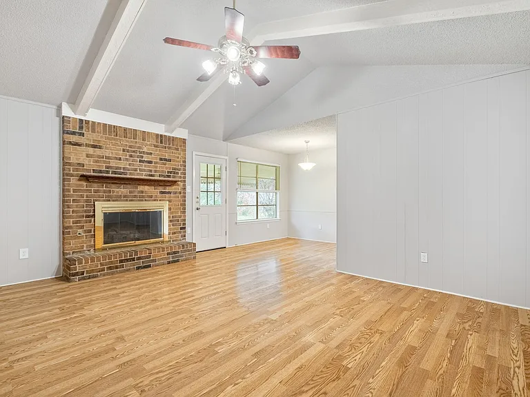 5404 Salem Hill Dr — Photo 11