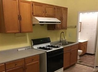 92 Columbia St #2, Cambridge, MA 02139
