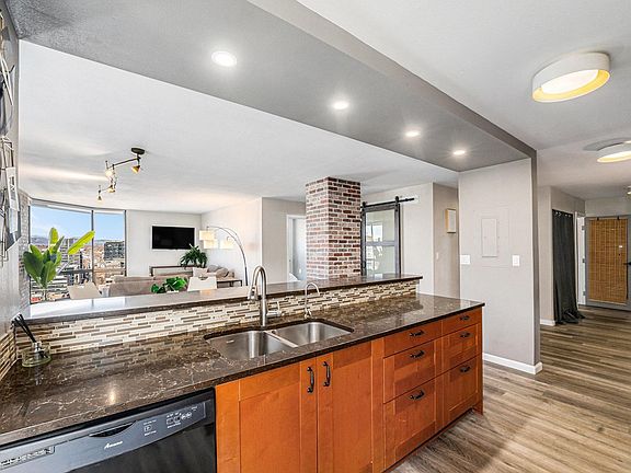 4th image of 1625 Larimer St #2501