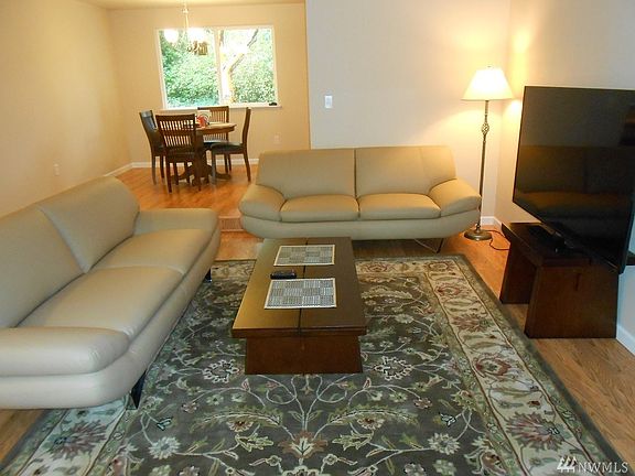 5th image of 8412 N Way SW