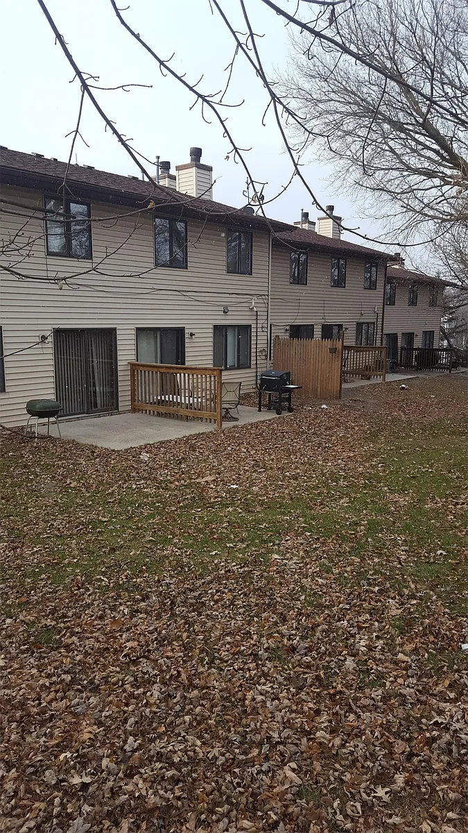 Building Photo - 2837-2839-2841-2 Cimarron Trl