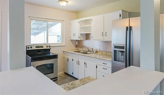3 bed, 925 sqft, $1,800 — Photo 3