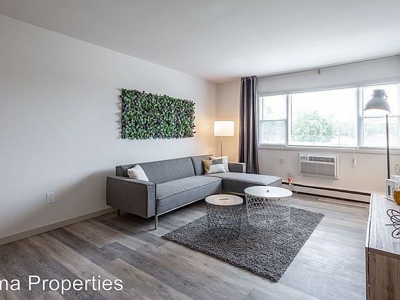 4th image of 2867 S Kinnickinnic Ave APT 112